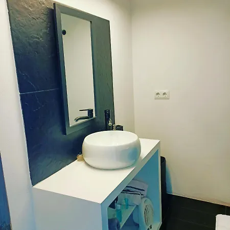 Wonderful Seaviews Only Adults Apartment *