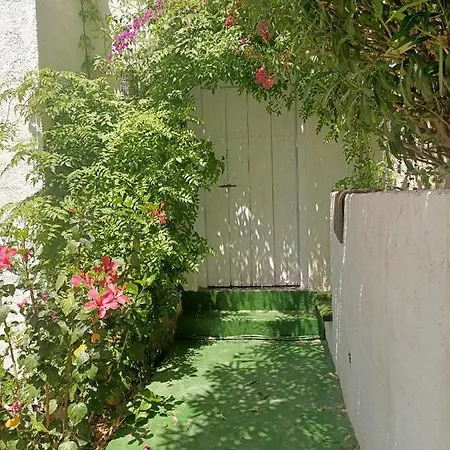 Wonderful Seaviews Only Adults Apartment Altea