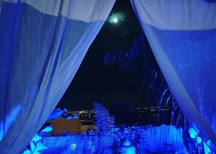 아파트 Wonderful Seaviews Only Adults 알테아