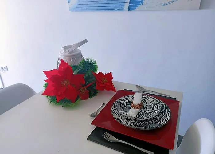 아파트 Wonderful Seaviews Only Adults 알테아