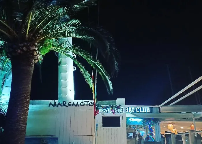 Wonderful Seaviews Only Adults